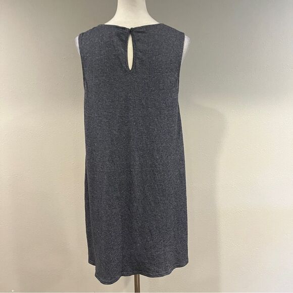 L Love Gray Sleeveless a-lined Striped mini dress size large - Picture 6 of 12